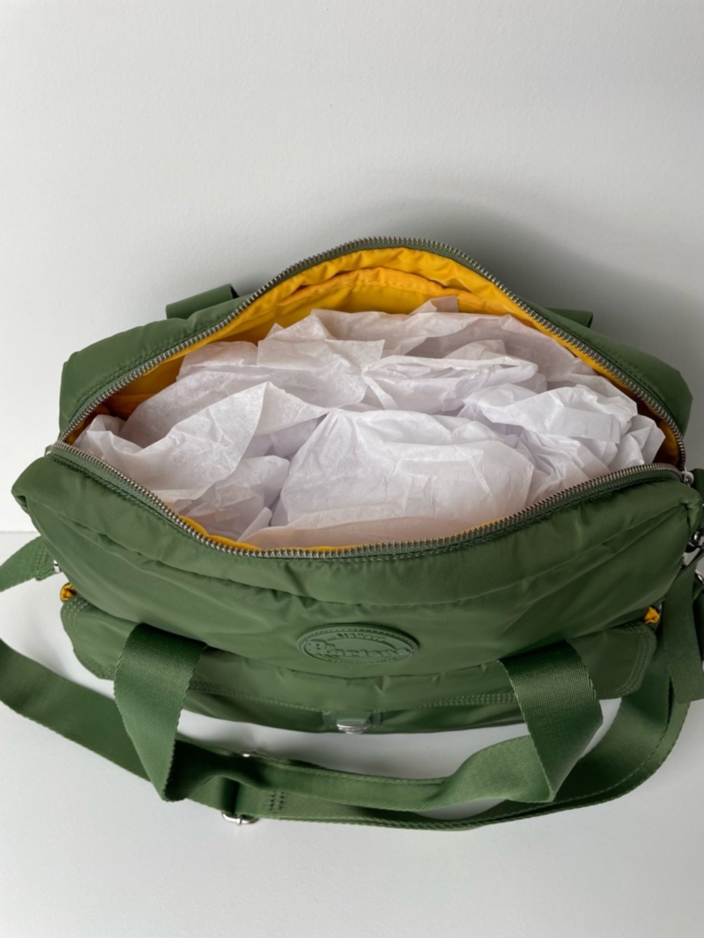 Dr. Martens Olive Green Nylon Messenger Bomber Jacket Utility Flight Bag - Picture 8 of 16